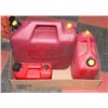 Image 1 : BOX WITH 3 JERRY GAS CANS - 5, 10 AND 20