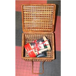 WICKER PICNIC BASKET WITH ASIAN SERVINGWARE SET