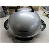 Image 2 : George Forman Electric Grill / no stick with grease tray great for indoor/outdoor