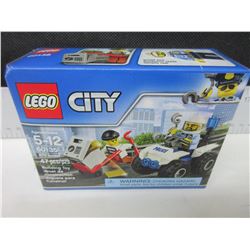 New LEGO City 47 pieces ATV Police Arrest