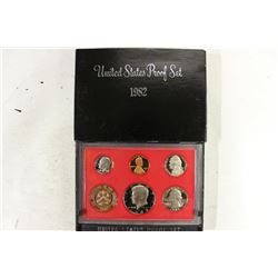 1982 US PROOF SET (WITH BOX)