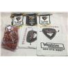 Image 1 : LOT OF VANCOUVER GIANTS MERCHANDISE AND OTHER COLLECTIBLES