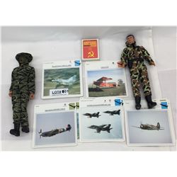 2 ARMY ACTION FIGURES AND PLANE CARDS