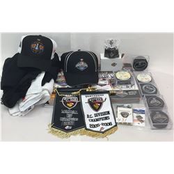 COLLECTIBLE HOCKEY LOT
