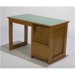 Paul László Students desk
