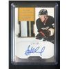 Image 1 : 2012 PANINI #131 PETER HOLLAND EVENT WORN MATERIAL & AUTOGRAPHED HOCKEY CARD