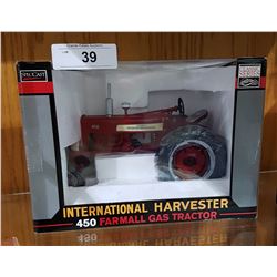 NIB INTERNATIONAL HARVESTER 450 FARMALL GAS TRACTOR DIECAST