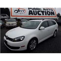 D5 --  2011  VW JETTA TDI  , White , 95493  KM's 10YR OR 193,000 KMS WARRANTY