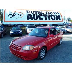 M1 --  2003 HYUNDAI ACCENT , Red , 178760  KM's