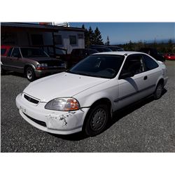 L3 --  1996 HONDA CIVIC DX , White , 322213  KM's