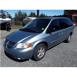 G4 --  2005 DODGE GRAND CARAVAN SXT , Blue , 222656  KM's