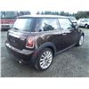 Image 3 : B1 --  2010 MINI COOPER , Brown , 156857  KM's