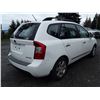 Image 3 : B5 --  2009 KIA RONDO , White , 258026  KM's