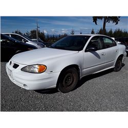 L6 --  2005 PONTIAC GRAND AM SE , White , 161824  KM's