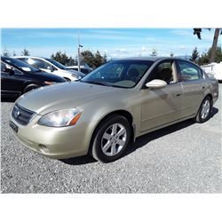 M5 --  2003 NISSAN ALTIMA , Brown , 301511  KM's