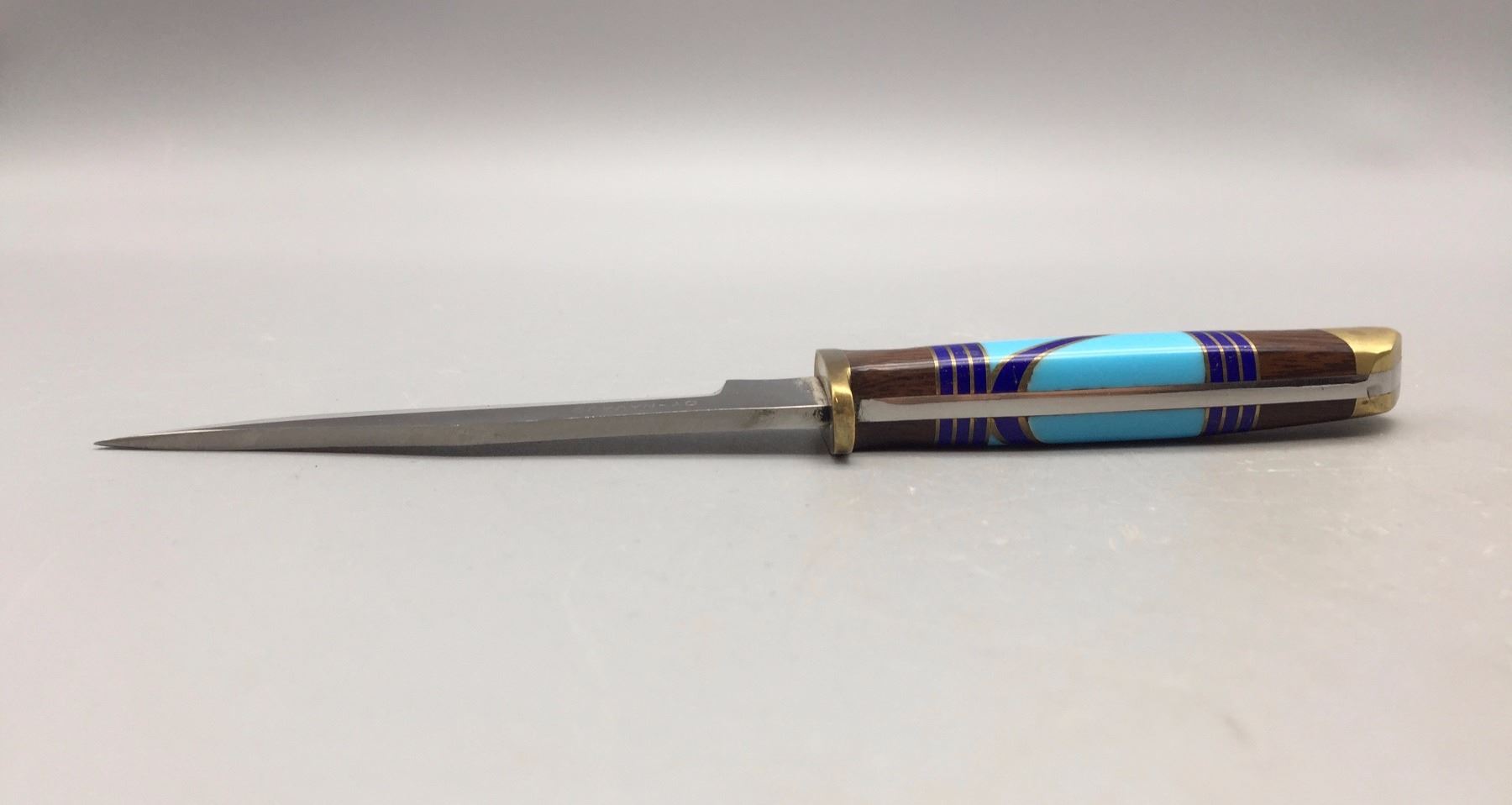 Fixed Blade Knife with Inlay Handle