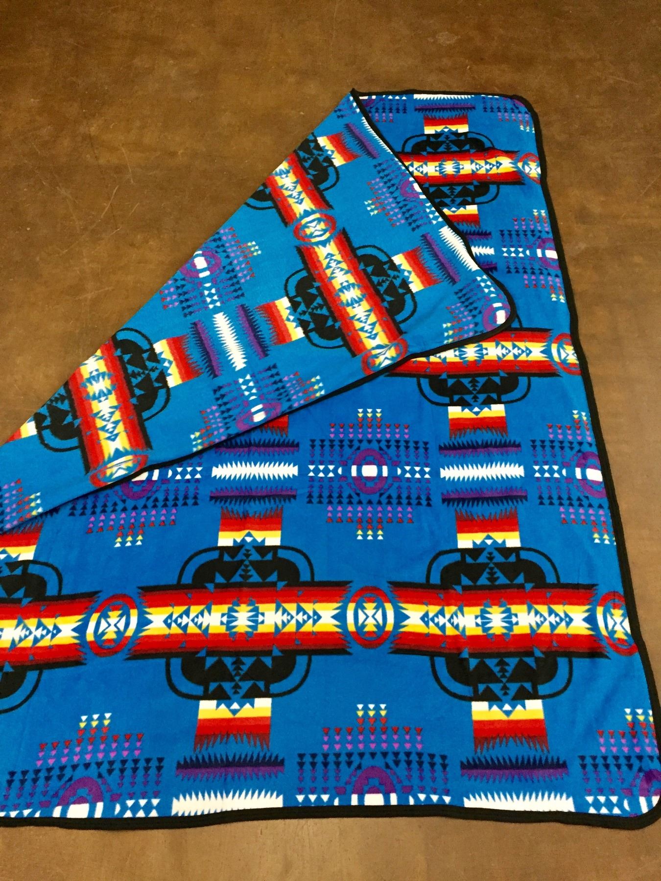 2 New Pendleton Style Blankets Western Trading Post