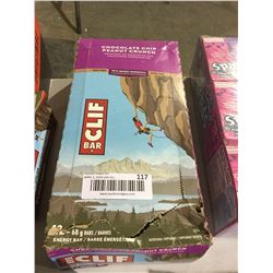 Cliff Chocolate Chip Peanut Crunch Energy Bars (12 x 68g)