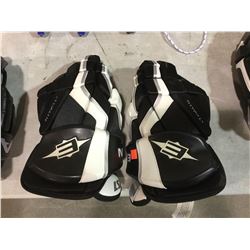 Easton Hockey Gloves