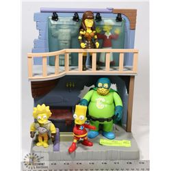 SIMPSONS EXCLUSIVE PLAYSET WITH FIGURES.