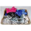Image 1 : FLAT OF NEW WOMENS GARMENTS