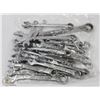 Image 1 : BOX OF WRENCHES