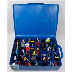 HOTWHEEL CASE WITH VINTAGE CARS.