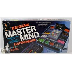 ELECTRONIC MASTER MIND GAME