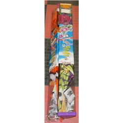 LOT OF TWO 3-D NYLON KITES