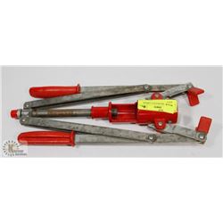 MANUAL WINE BOTTLE CORKER