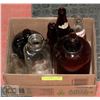 Image 1 : BOX OF ANTIQUE BOTTLES.