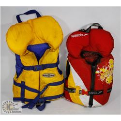 PAIR OF KIDS LIFE JACKETS
