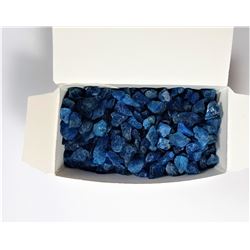 3)  LOT OF 114 GRAMS OF BLUE/GREEN