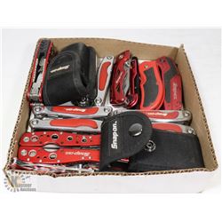 BOX OF 11 SNAP ON POCKET KNIVES