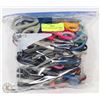Image 1 : BAG OF ASSORTED SCISSORS.