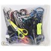 Image 1 : BAG OF ASSORTED SCISSORS.
