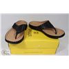 Image 1 : STRIVE MAUI BLACK WOMANS SANDALS SZ 7.5-8