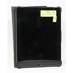IPAD WITH NO CHARGE CABLE AND CASE.