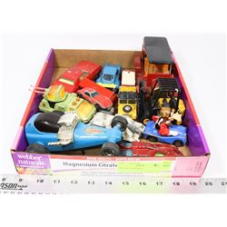 BOX OF COLLECTIBLE CARS INCL HOTWHEELS, MATCHBOX,