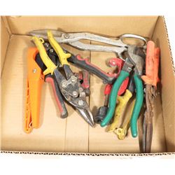 FLAT W/VARIOUS SNIPS, CUTTERS, SHEARS AND