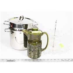 MINI STOCK POT WITH PITCHER AND A PARTY TRAY