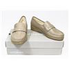 Image 1 : SOFT SPOTS VENUS LITE TAUPE SIZE 6