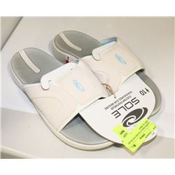 LADIES SOLE CUSTOM FOOTWARE SIZE 10, GRAY