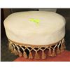 Image 1 : FOOT STOOL