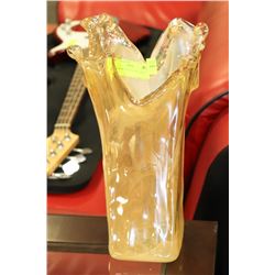 VINTAGE MURANO GLASS VASE.