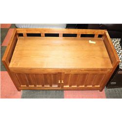 ENTRYWAY BENCH 22H X 39W X 17D