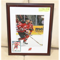 SCOTT NIEDERMAYER 8 X 10 WITH SIGNED CARD,