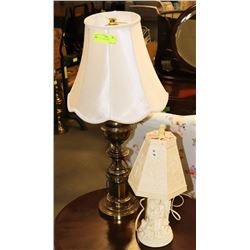 LOT OF 2 TABLE LAMPS