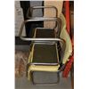 Image 1 : GROUP OF 4 VINTAGE SIDECHAIRS
