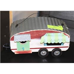 NEW "OLD " WOOD & METAL CAMPER BIRDHOUSE